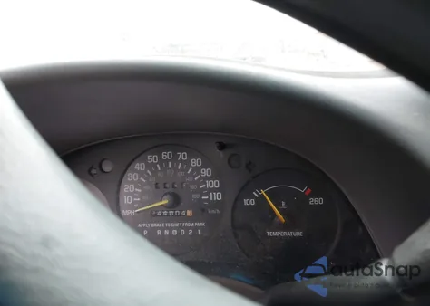 1998 Chevrolet Lumina из США, поврежденный, VIN 2G1WL52M2W9329949